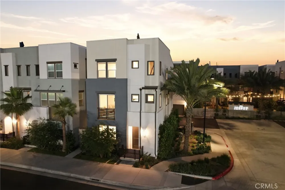 133 Jessup Tustin, CA 92780