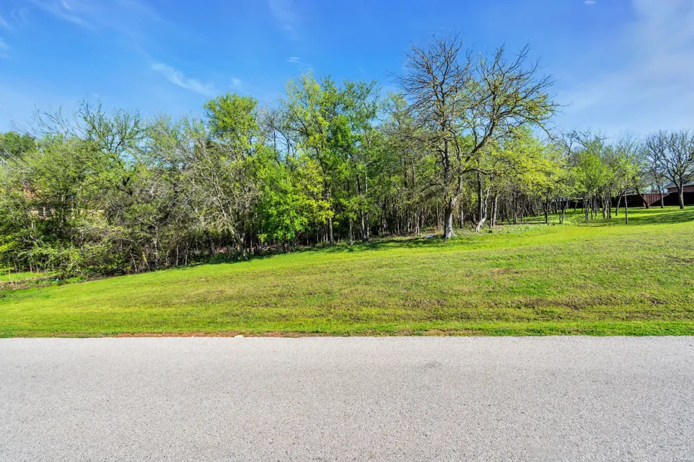 3521 Pinnacle Bay Point Little Elm, TX 75068
