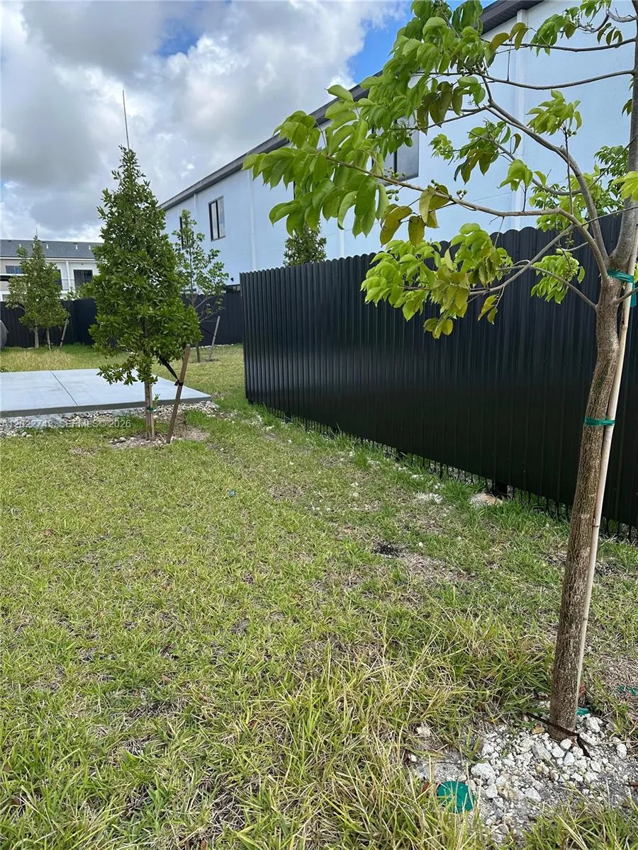 1310 NW 5th St #1310 Florida City, FL 33034