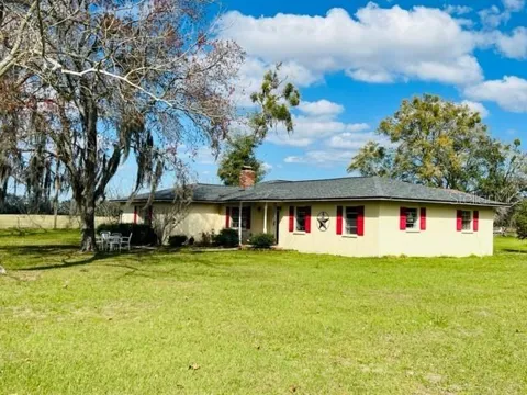 10 SW 50TH AVENUE