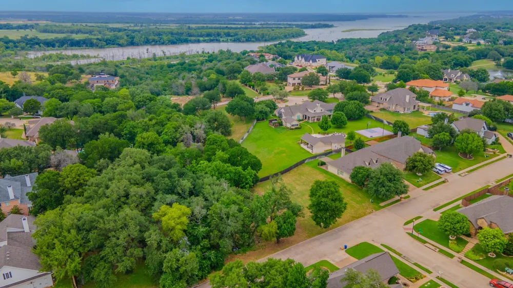 17058 Dominion Drive Woodway, TX 76712