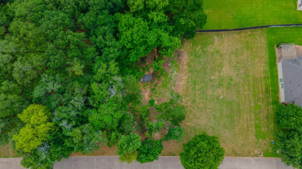 17058 Dominion Drive Woodway, TX 76712