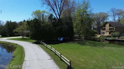 Clinton Dr Drive