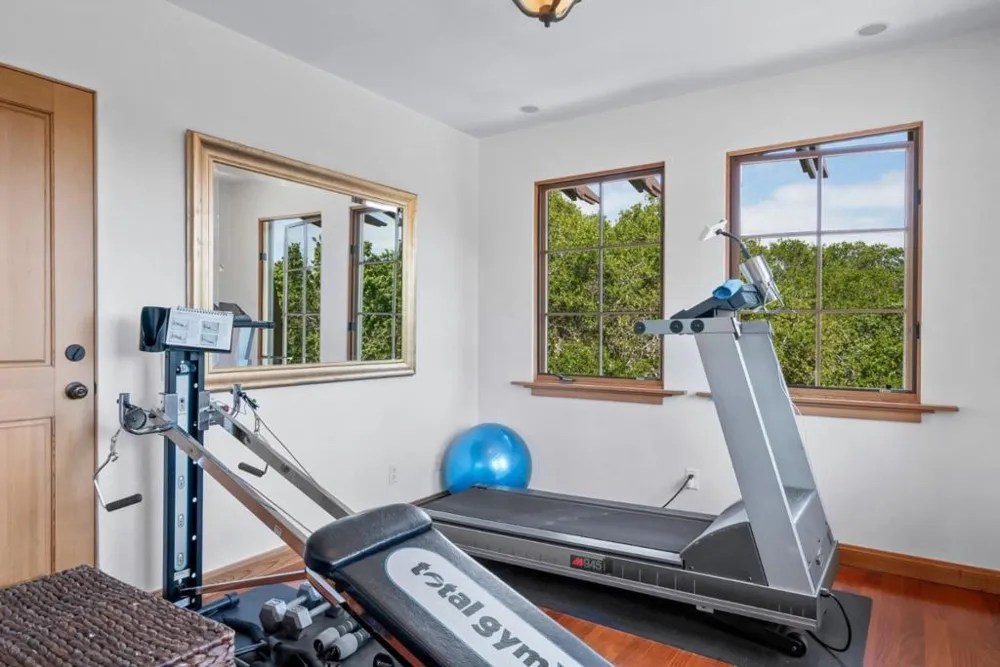 1205 Eagle Hill Road Royal Oaks, CA 95076