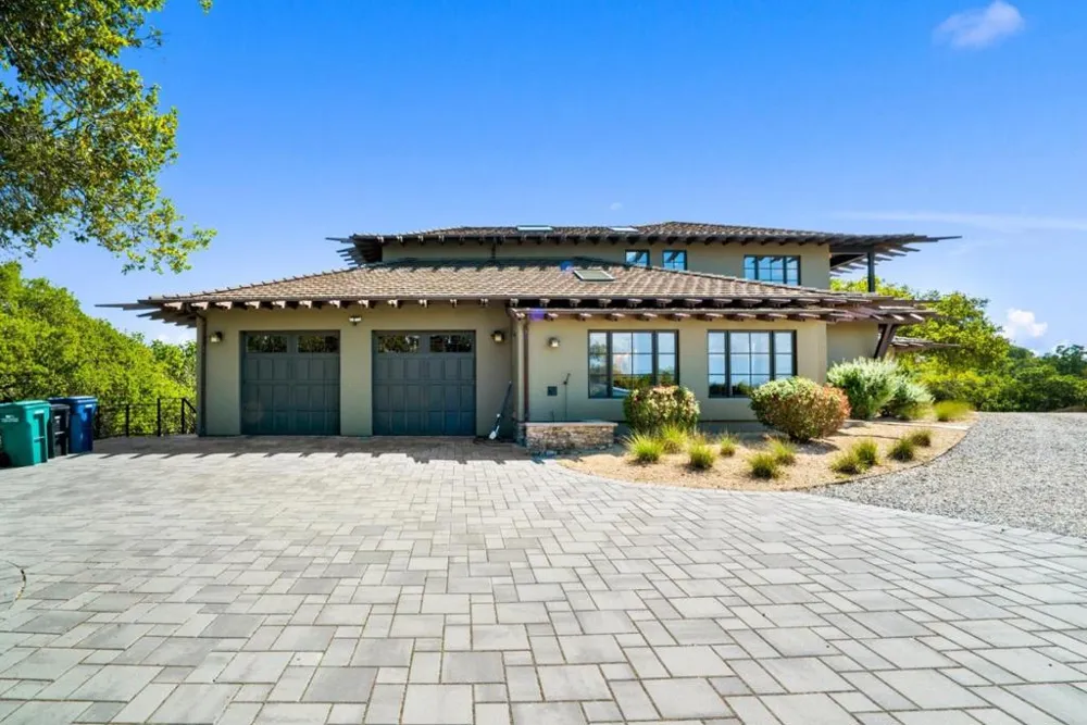 1205 Eagle Hill Road Royal Oaks, CA 95076