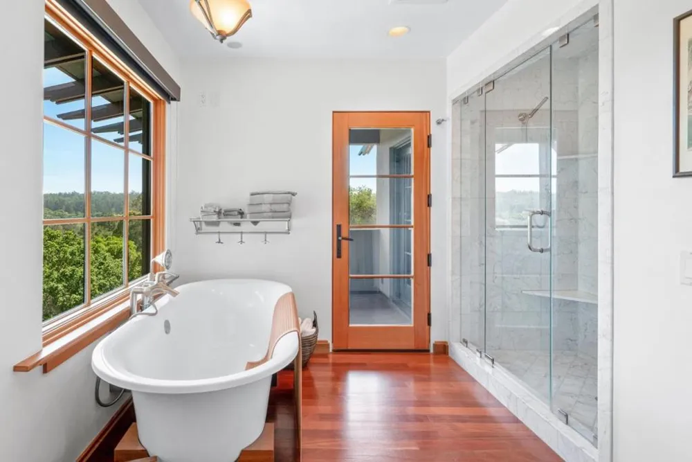 1205 Eagle Hill Road Royal Oaks, CA 95076
