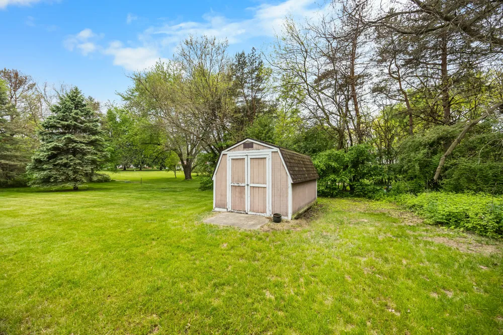 6140 Saline Ann Arbor Road Saline, MI 48176