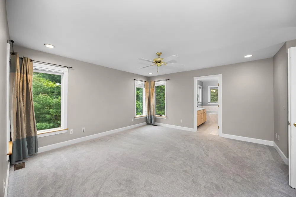 6140 Saline Ann Arbor Road Saline, MI 48176