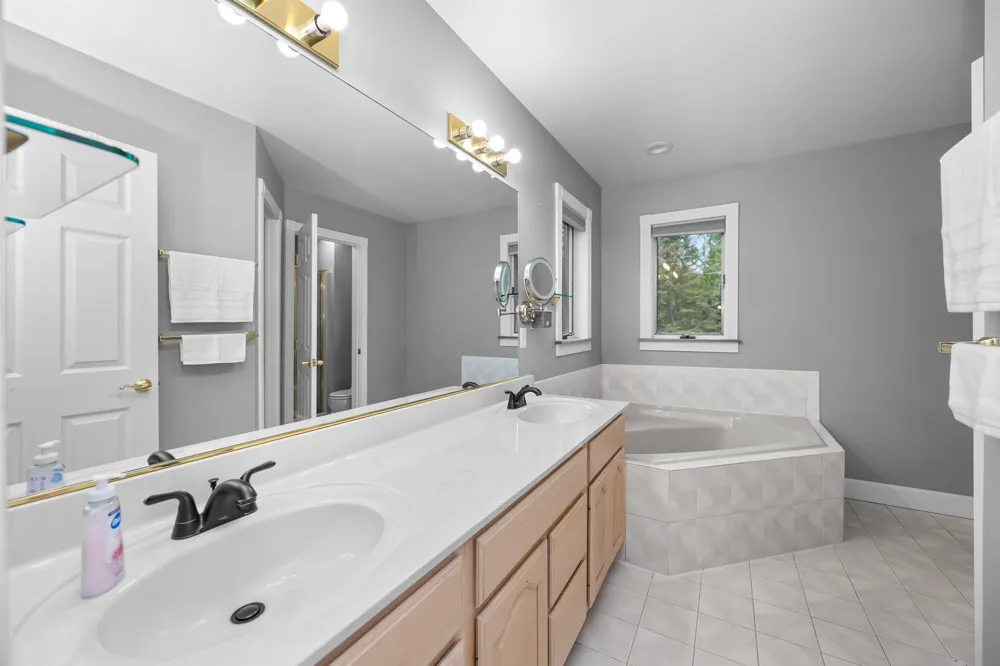 6140 Saline Ann Arbor Road Saline, MI 48176