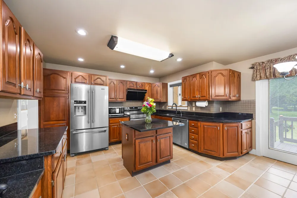 6140 Saline Ann Arbor Road Saline, MI 48176
