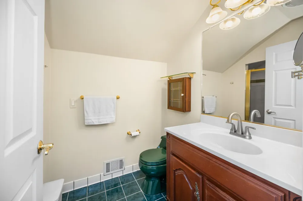 6140 Saline Ann Arbor Road Saline, MI 48176