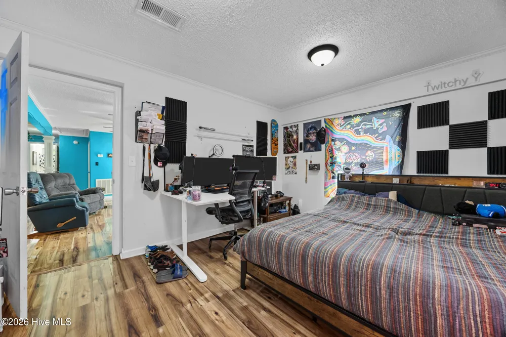 616 S Orange Street Wallace, NC 28466