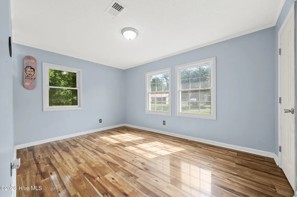616 S Orange Street Wallace, NC 28466