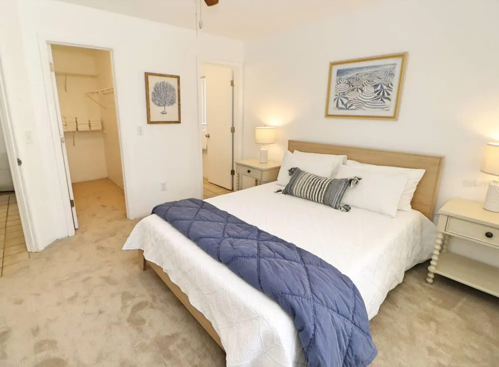 906 E 11TH AVENUE New Smyrna Beach, FL 32169