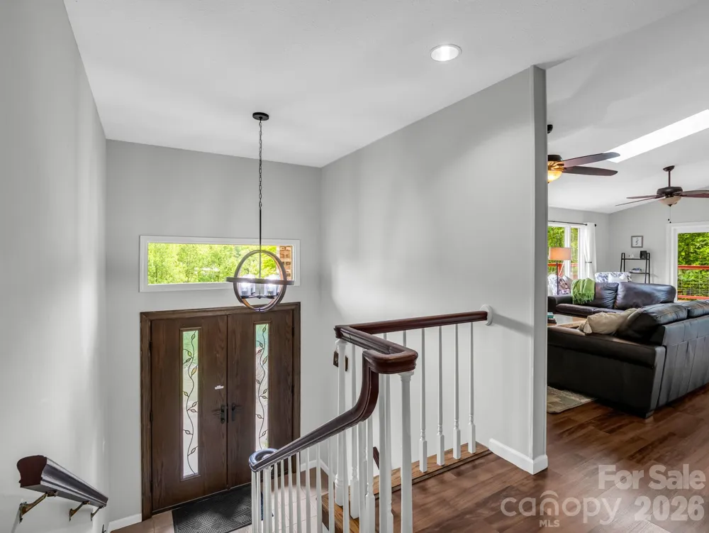 656 Cashiers Valley Road Brevard, NC 28712