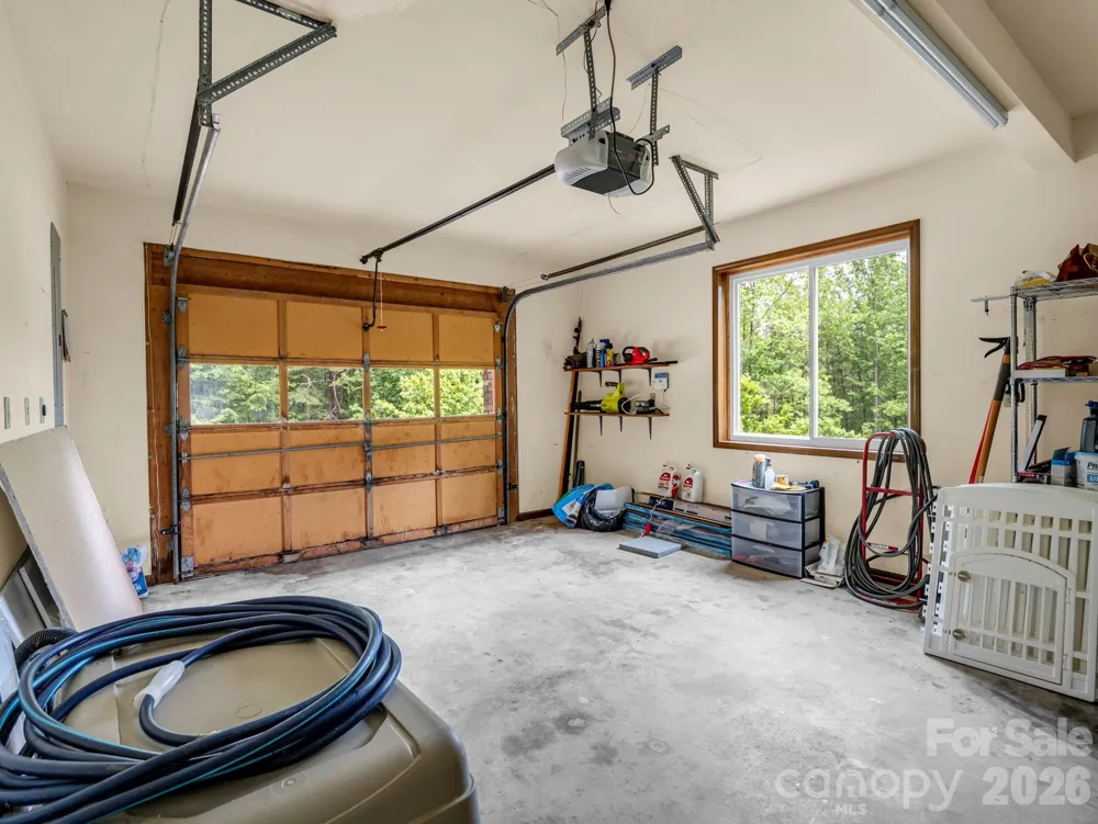 656 Cashiers Valley Road Brevard, NC 28712