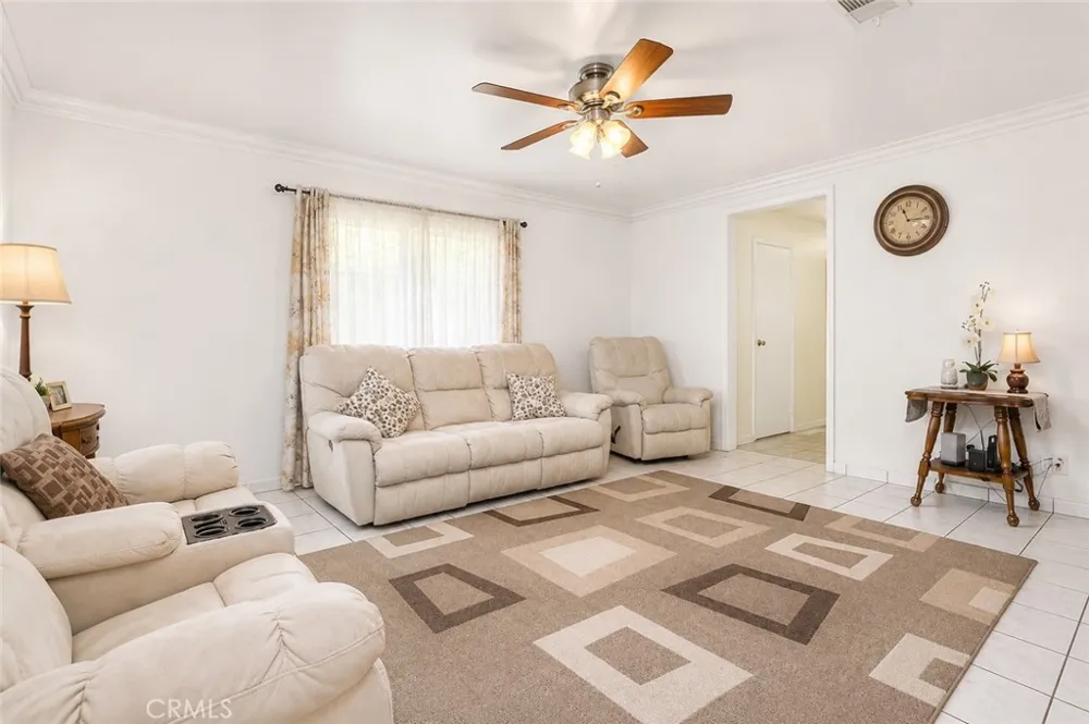 2030 E Wayside Compton, CA 90222