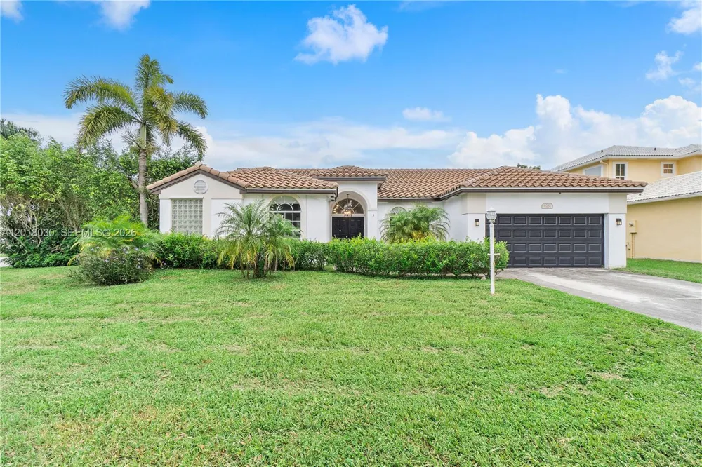 9251 NW 42nd Ct Coral Springs, FL 33065