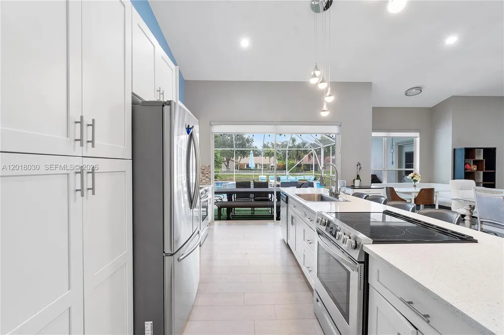 9251 NW 42nd Ct Coral Springs, FL 33065
