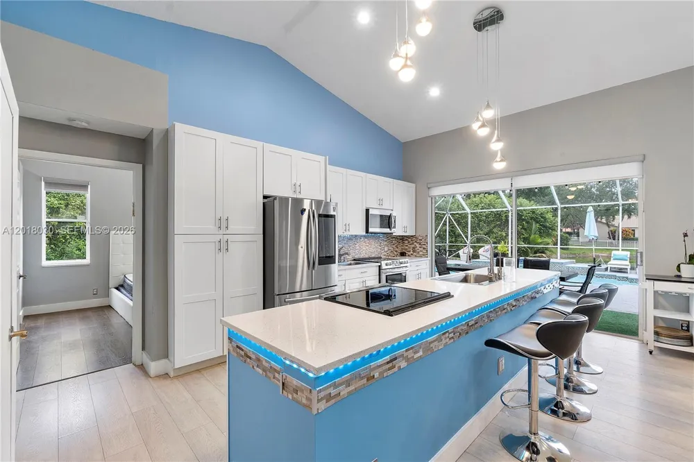 9251 NW 42nd Ct Coral Springs, FL 33065