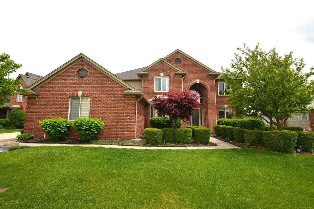 63564 Monticello E Drive Washington Township, MI 48095