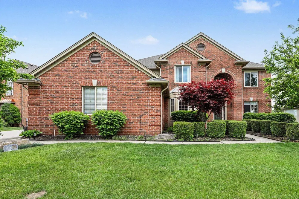 63564 Monticello E Drive Washington Township, MI 48095