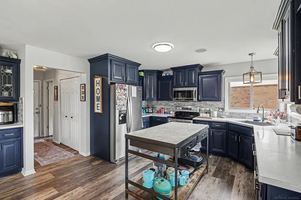 63564 Monticello E Drive Washington Township, MI 48095