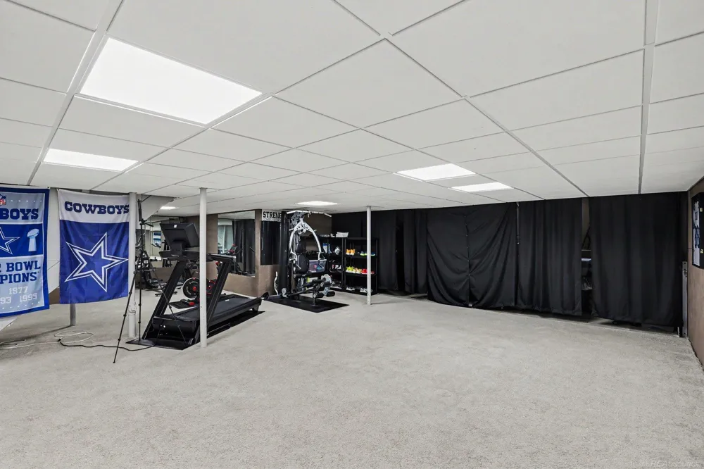 63564 Monticello E Drive Washington Township, MI 48095