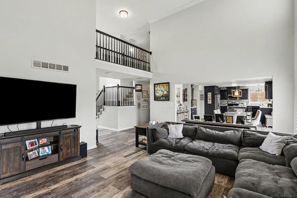 63564 Monticello E Drive Washington Township, MI 48095