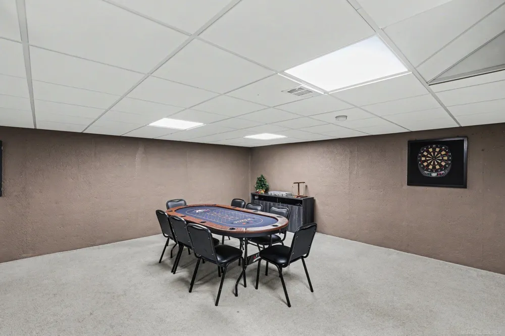 63564 Monticello E Drive Washington Township, MI 48095