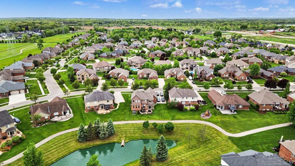 63564 Monticello E Drive Washington Township, MI 48095