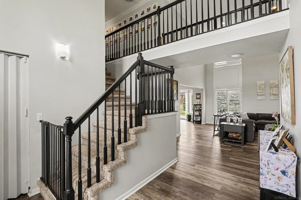 63564 Monticello E Drive Washington Township, MI 48095