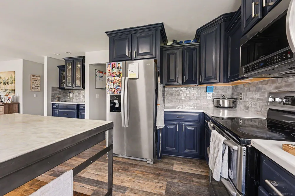63564 Monticello E Drive Washington Township, MI 48095