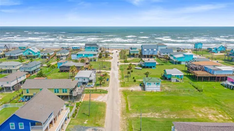 223 Coral Court