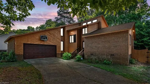 2016 Ledford Road