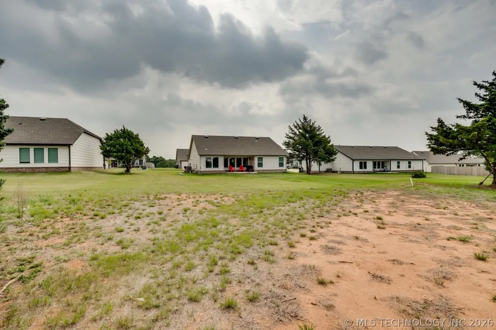 3321 Oak Ridge Guthrie, OK 73044
