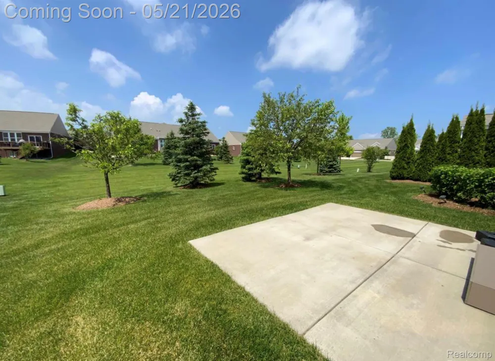 2060 Trimble Street Orion Charter Township, MI 48360