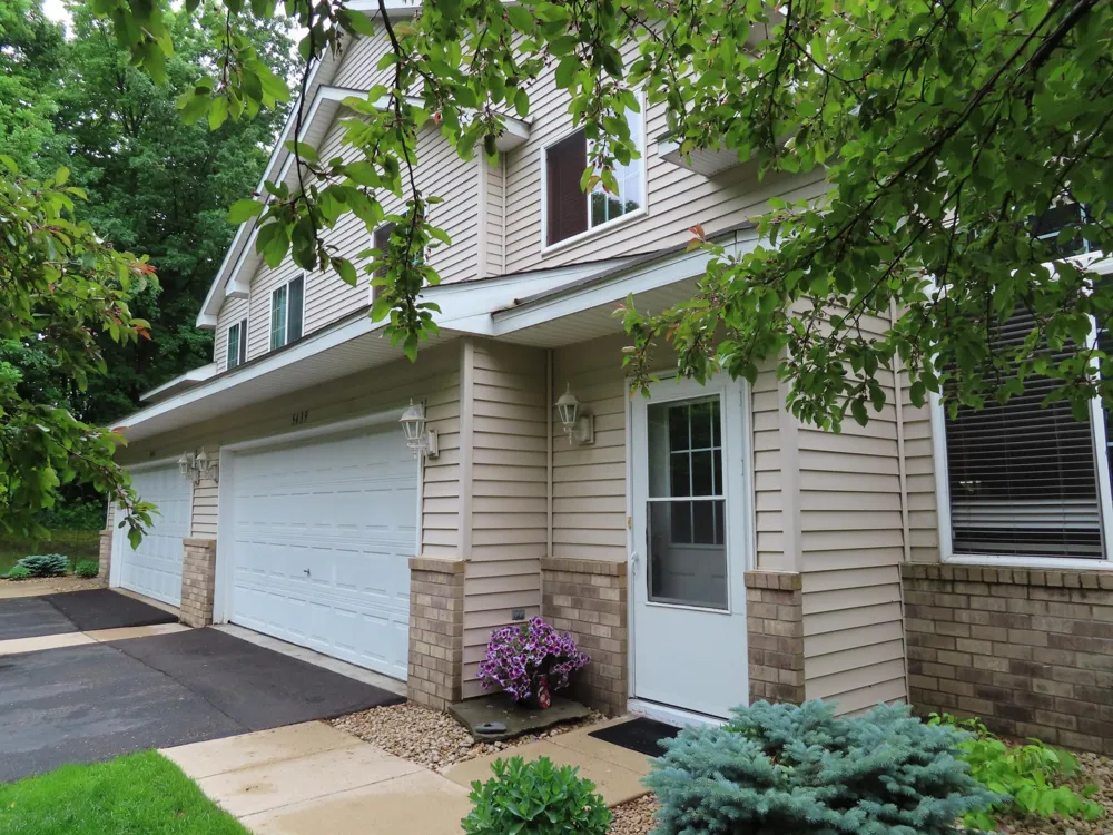 5439 Fawn Court SE Prior Lake, MN 55372