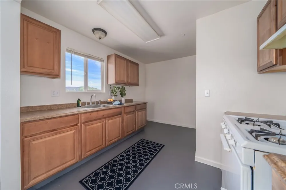 19800 Cantwell Ranch Road Lower Lake, CA 95457