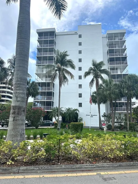 150 Ocean Lane Dr #2A