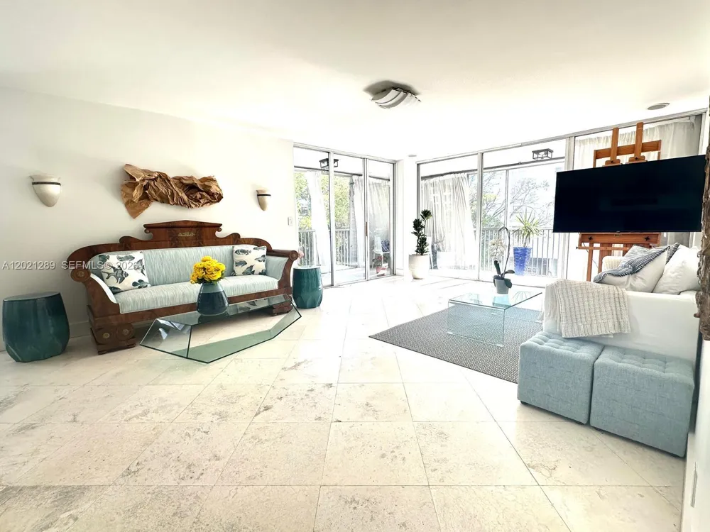 150 Ocean Lane Dr #2A Key Biscayne, FL 33149