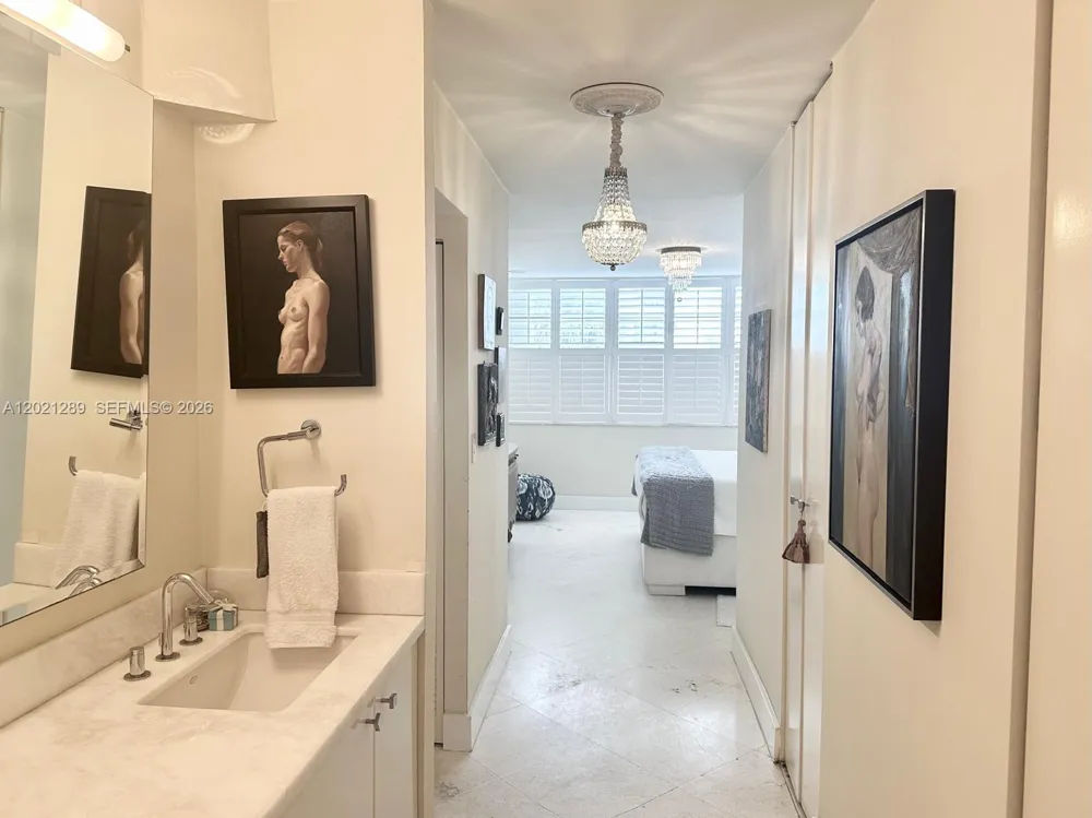 150 Ocean Lane Dr #2A Key Biscayne, FL 33149