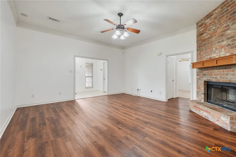 1521 Strasburg Circle College Station, TX 77845