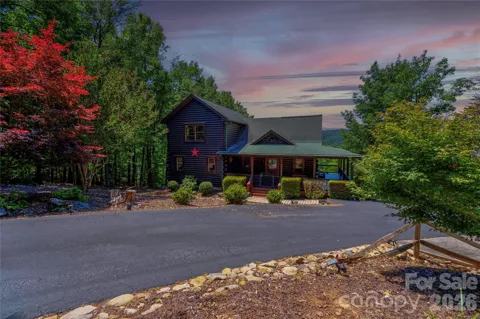 389 Woodgate Drive