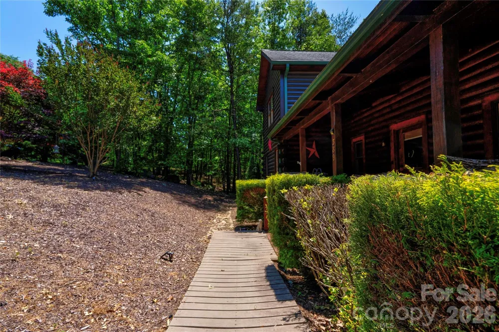 389 Woodgate Drive Bostic, NC 28018