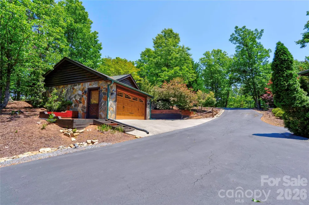 389 Woodgate Drive Bostic, NC 28018