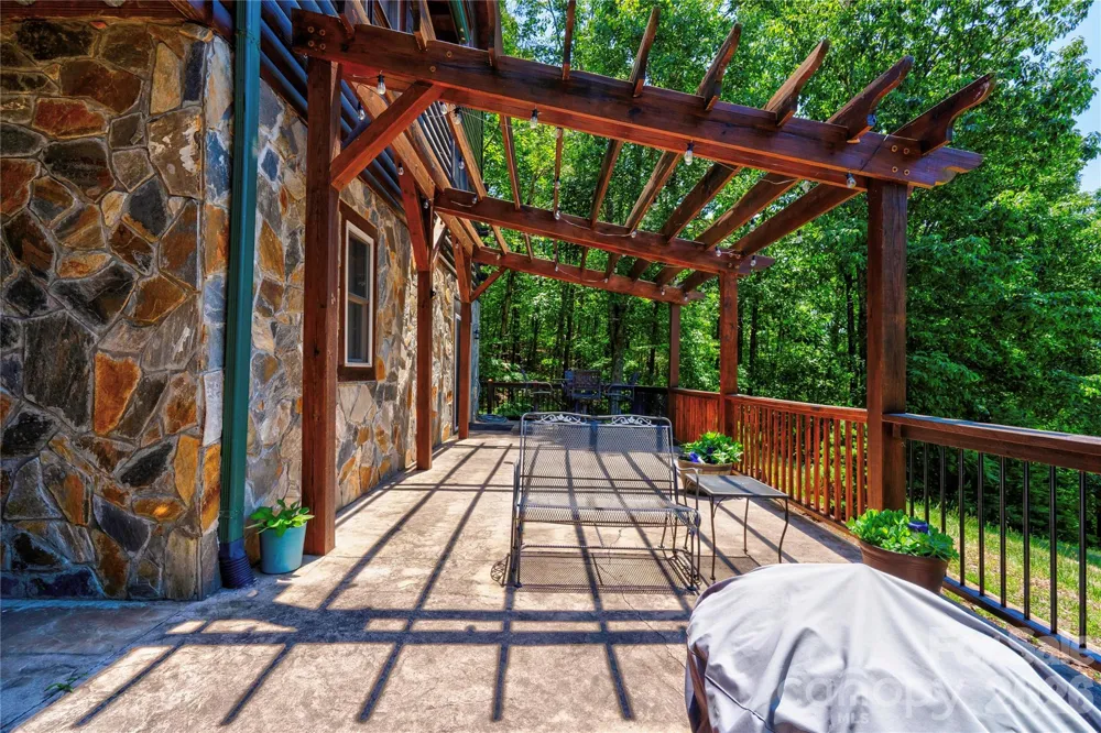 389 Woodgate Drive Bostic, NC 28018