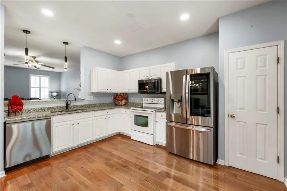 408 Heritage Park Trace Kennesaw, GA 30144