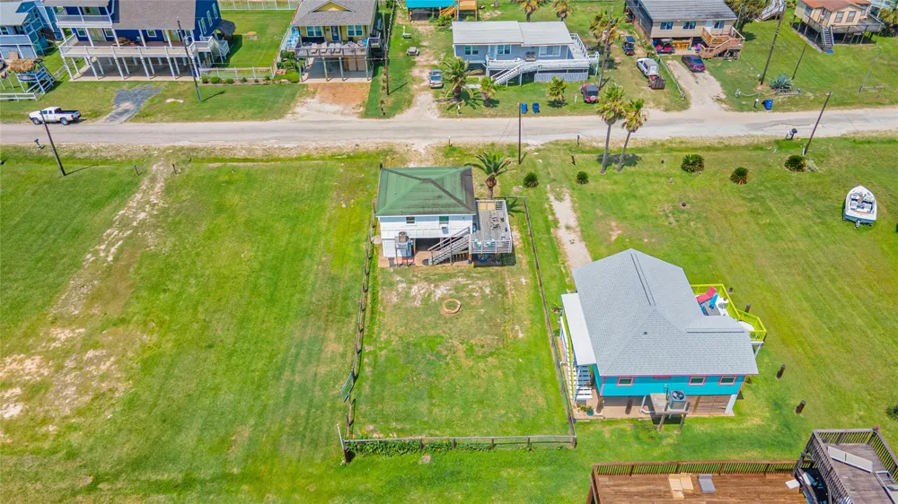 231 Coral Court Surfside Beach, TX 77541