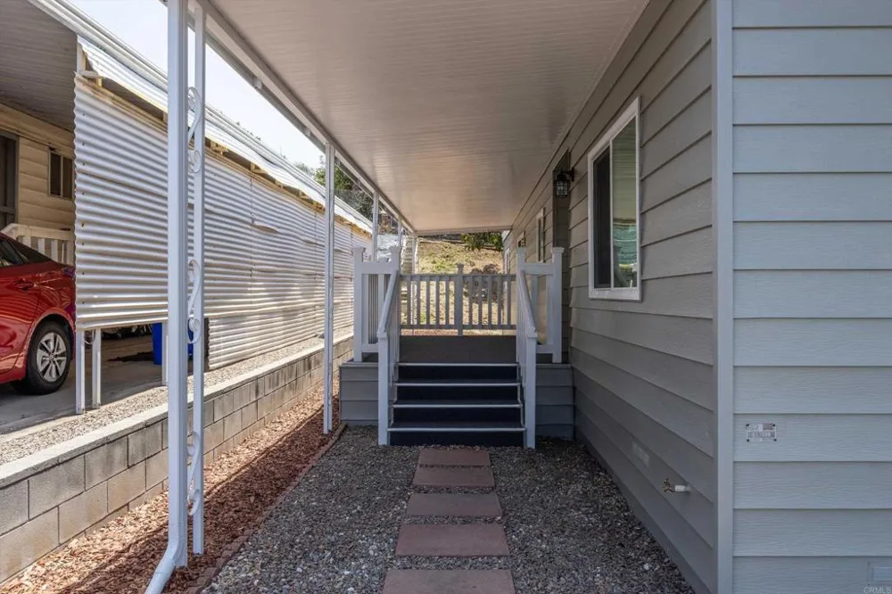 718 Sycamore Avenue #181 Vista, CA 92083